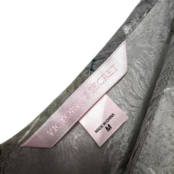 VICTORIA'S SECRET Silk Feather Print Chemise M - Picture 4 of 7